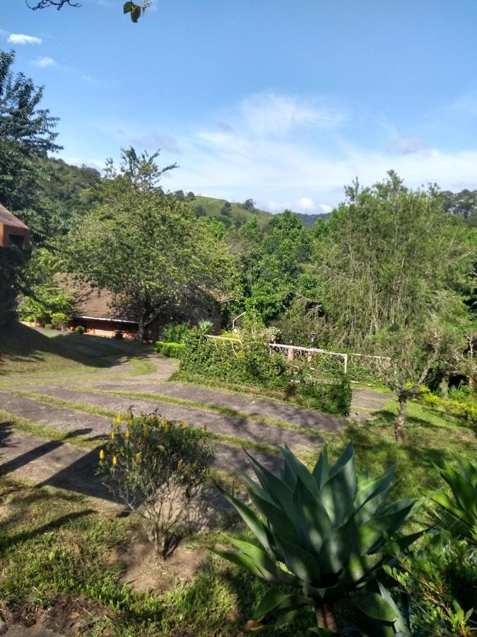 Hotel Refugio Dos Passaros Santo Antônio do Pinhal Exterior foto
